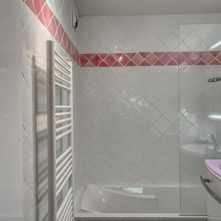 T3 Renove Avec Terrasse A 800m Du Centre De Megeve, Parking Et Wifi Inclus - Fr-1-453-166 *